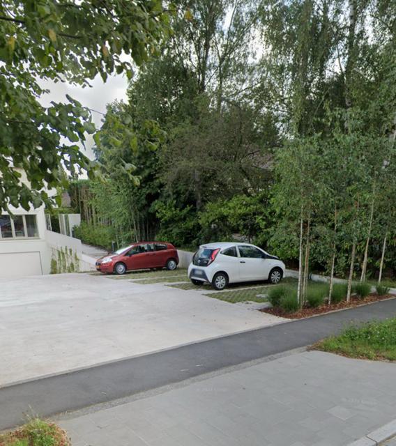 Parking à louer à Senningerberg image 1